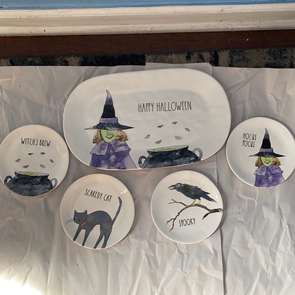 Rae Dunn Halloween plate bundle